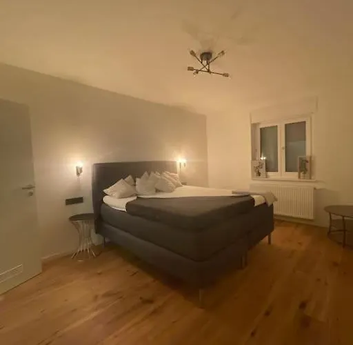 Schoene 2 Kingsize-bett Appartement *